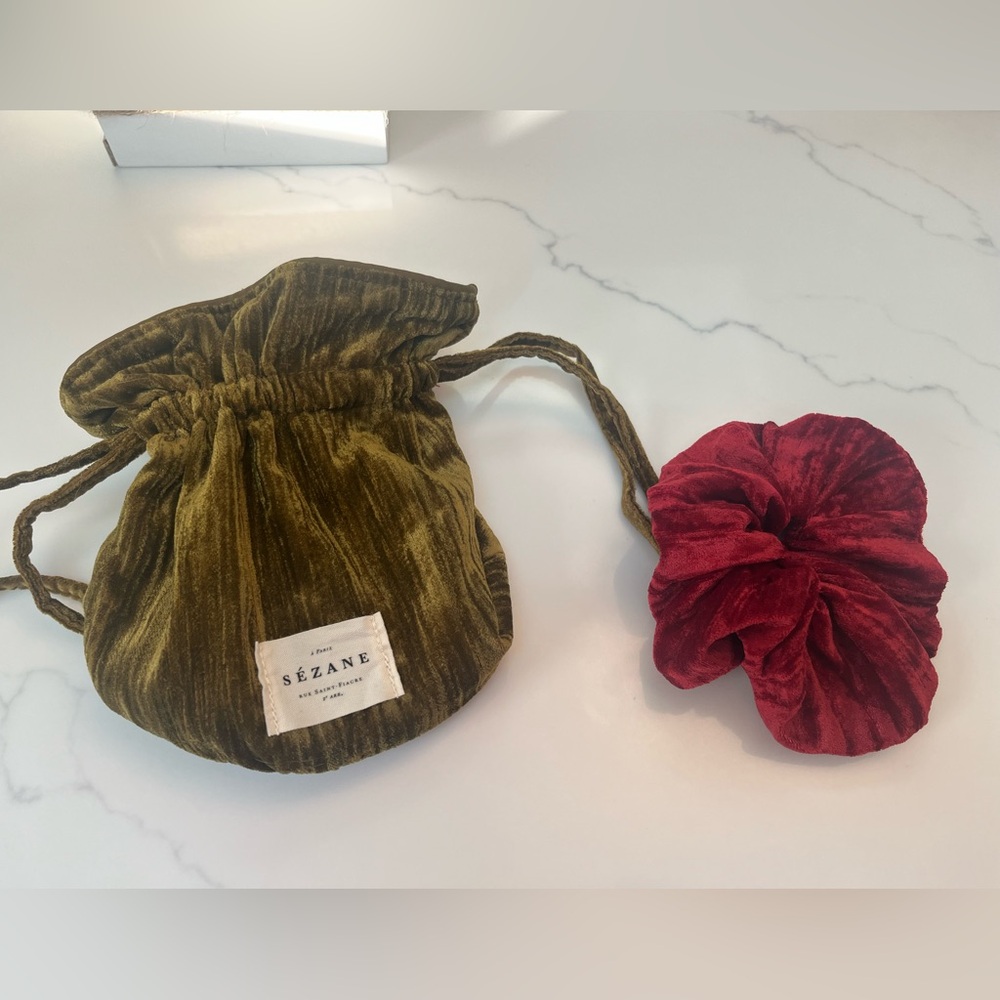 New Sézane Olive Green Velvet Pouch & Red Velvet Scrunchie Holiday